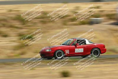 media/Jun-01-2025-CalClub SCCA (Sun) [[eae223c5dd]]/Group 1/Track Event 6/